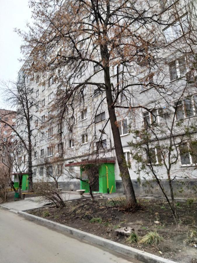 Красивая 3 К Кв Центр М Гагарина М Спортивная 哈尔科夫 外观 照片